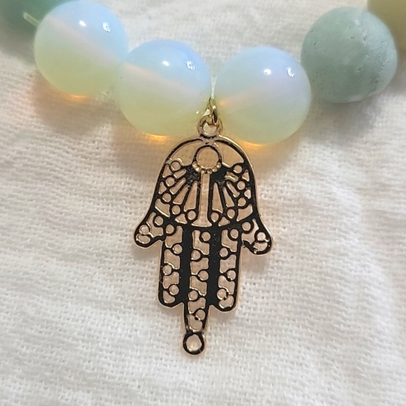 Hamsa Charm bracelet - Picture 2 of 3